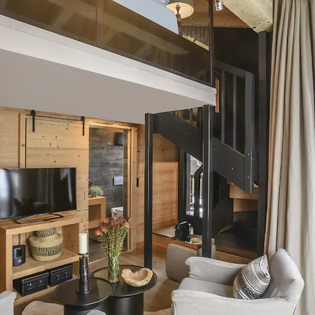 Hotel Unique Post 4*