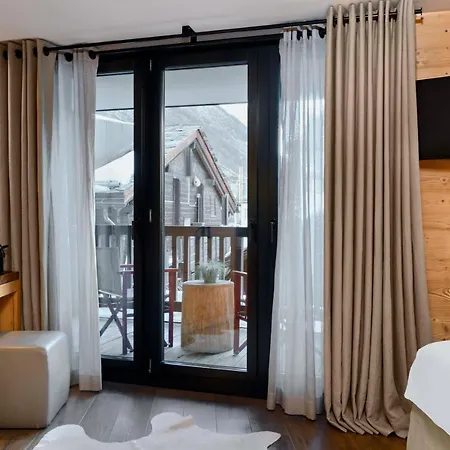 Unique Post Zermatt