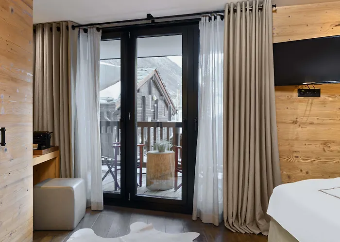 Hotel Unique Post 4*