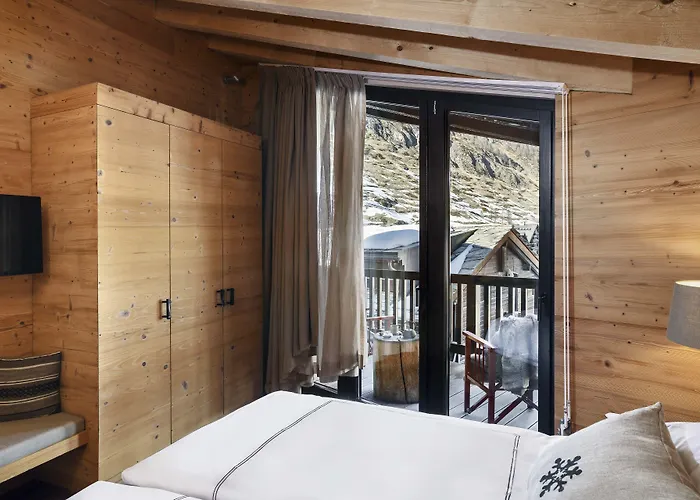 Hotel Unique Post 4*