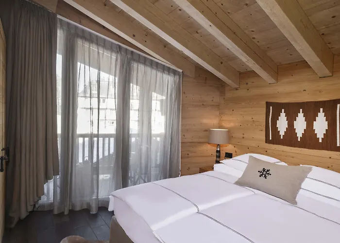 Hotel Unique Post 4*