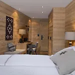博斯托特色酒店 4*