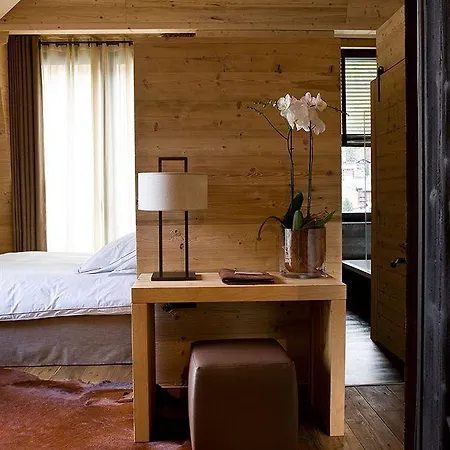 Hotel Unique Post